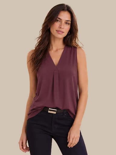 V-Neck Smocked Shoulder Cool Feel Top