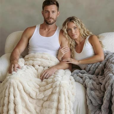 Luxury Faux Fur Throw Blanket - Soft, Plush & Machine Washable