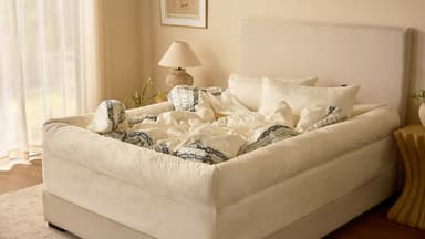 LullaNest™ Bordered Bed Sheet