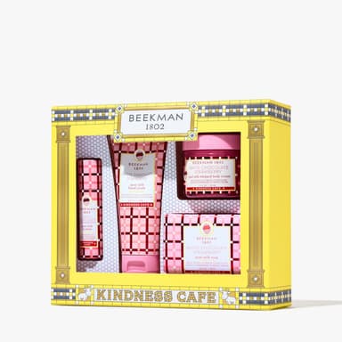 White Chocolate Strawberry Bodycare Favorites Set