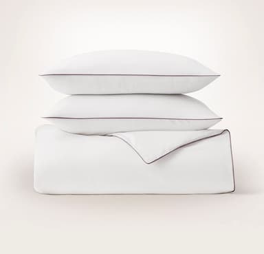 Percale Embellished Duvet Set - White/Plum Piped Edge