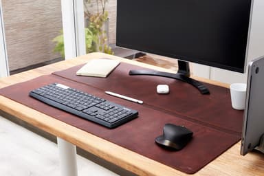 Custom Size Desk Pad · 5.08x8 CM · Distressed Coñac