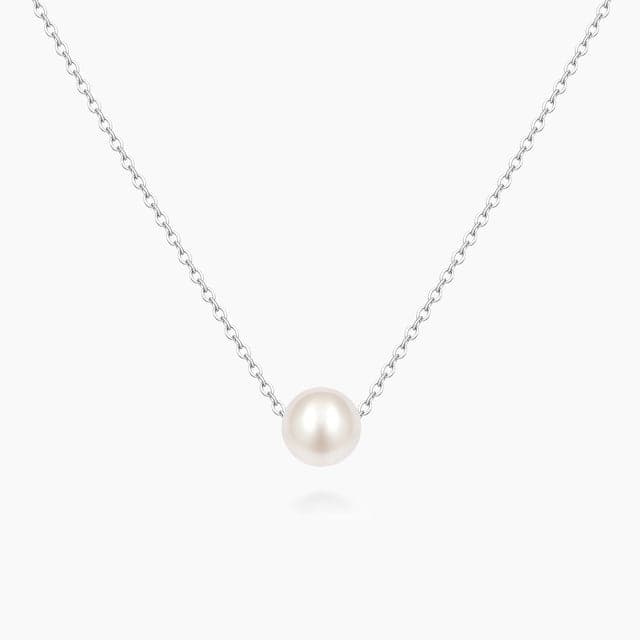 Single Freshwater Pearl Pendant Necklace in Sterling Silver