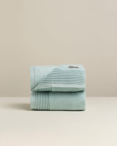 🎁 Paradiso: Soft Cotton Zero Twist Towel (100% off)