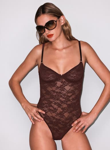 Le Stretch Lace Bodysuit
