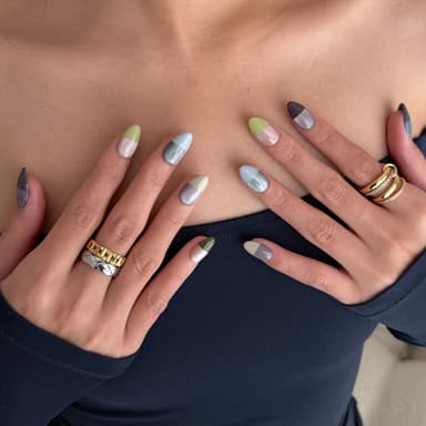 Velvet Capsule