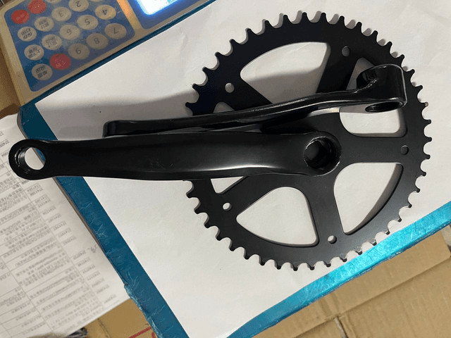 Left and Right Crankset For U2