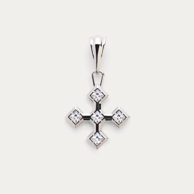 SILVER SISTINE PENDANT