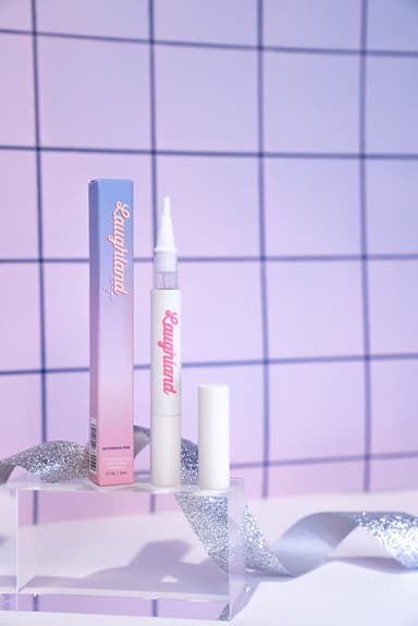🖊 To-Go Whitening Pen
