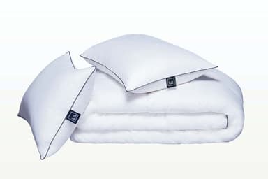 FREE 2 Pillows + 1 Duvet