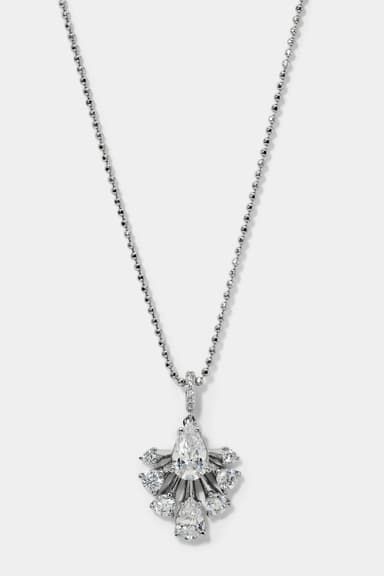 HERA FAN PENDANT NECKLACE