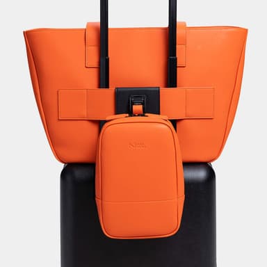 Chest Bag Magnetic Dock