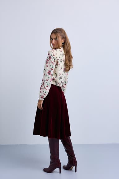 Wide Pleat Velvet Skirt - Burgundy