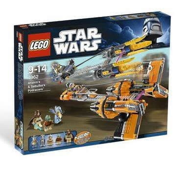 LEGO Star Wars - Anakin's & Sebulba's Podracers Building Set (810 Pieces) | 7962