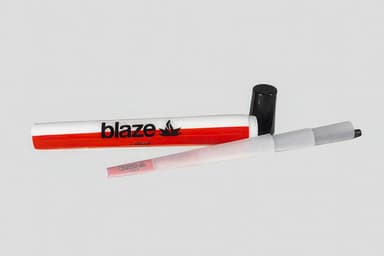 shine® Blaze King Size Cones - 3 per pack