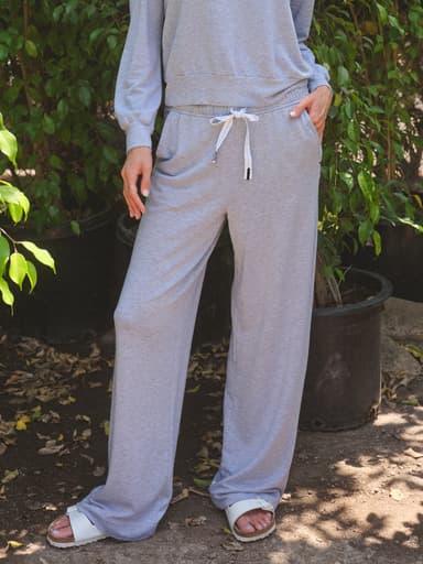 Softest Fleece Drawstring Pant in Heather Grey