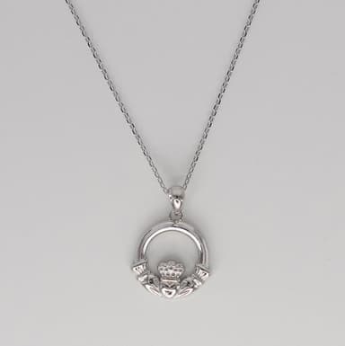 Sterling Silver Claddagh Pendant