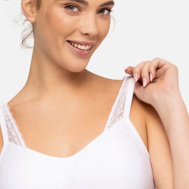 445 The Comfort Bra (Lace Straps)