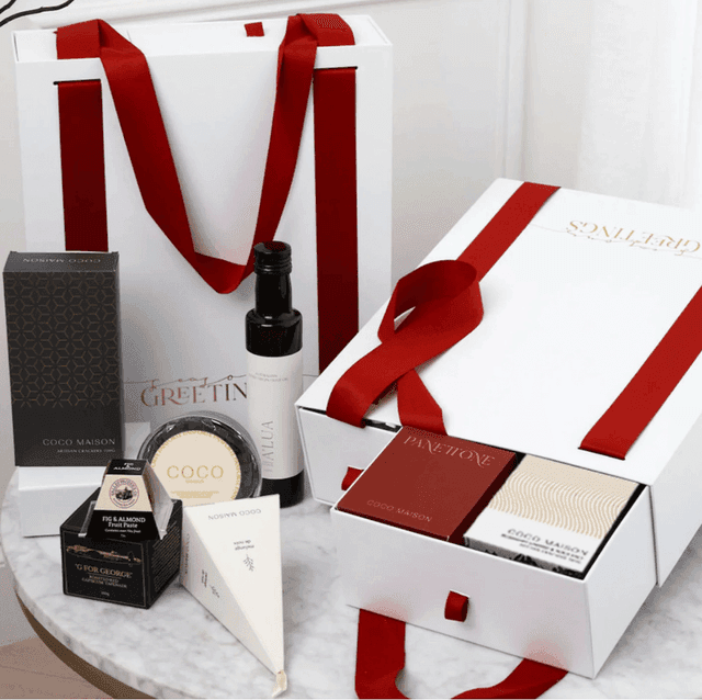 Christmas Day Carryall