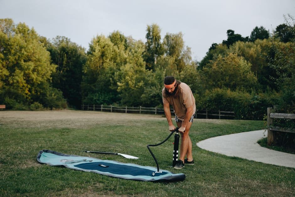 Inflatable vs Hard Paddle Boards: Which Type to Buy