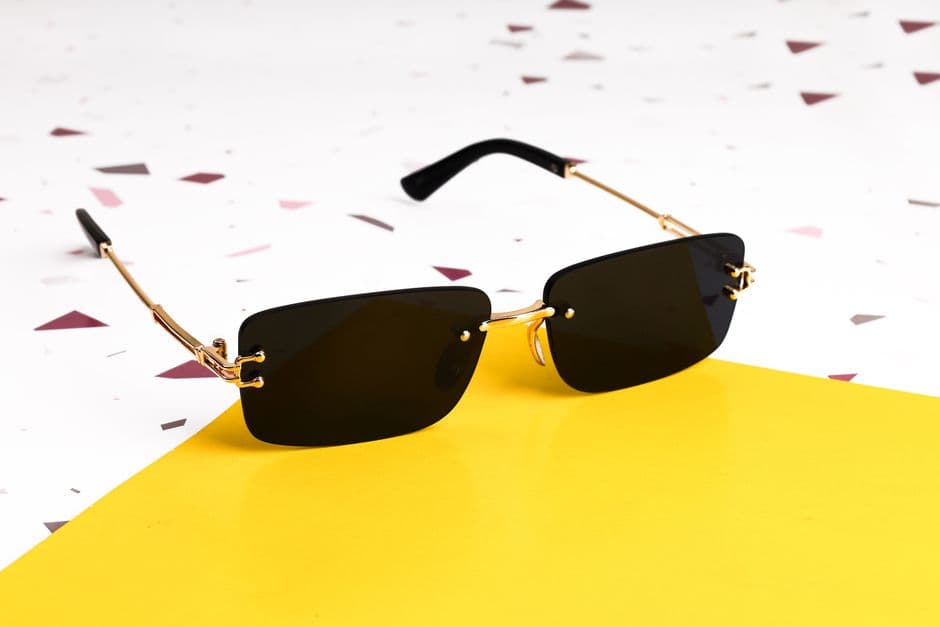 James Oro Review: Handcrafted Eyewear and Moissanite Jewelry